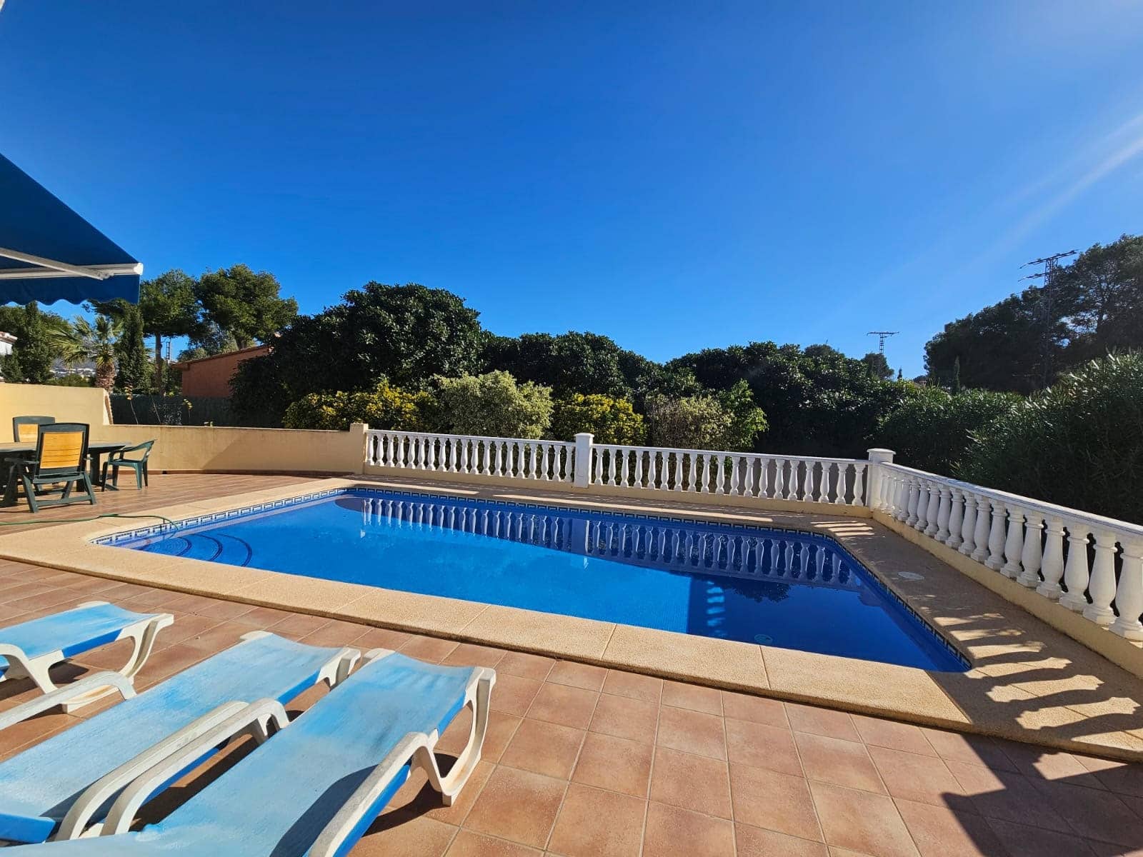 4 chambre Villa/Maison à vendre à Moraira avec piscine garage - 590 000 € (Ref: 9449282)