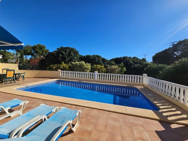 4 chambre Villa/Maison à vendre à Pinar del Advocat - Cometa, Teulada-Moraira avec piscine garage - 590 000 € (Ref: 9449282)