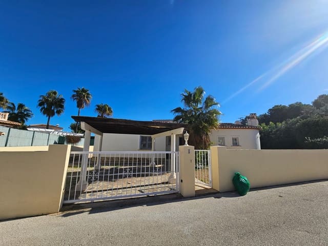 4 chambre Villa/Maison à vendre à Pinar del Advocat - Cometa, Teulada-Moraira avec piscine garage - 590 000 € (Ref: 9449282)
