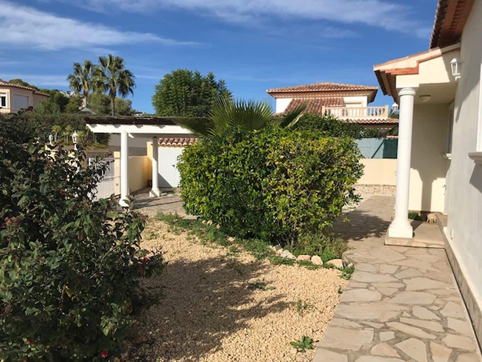 4 chambre Villa/Maison à vendre à Moraira avec piscine garage - 590 000 € (Ref: 9449282)