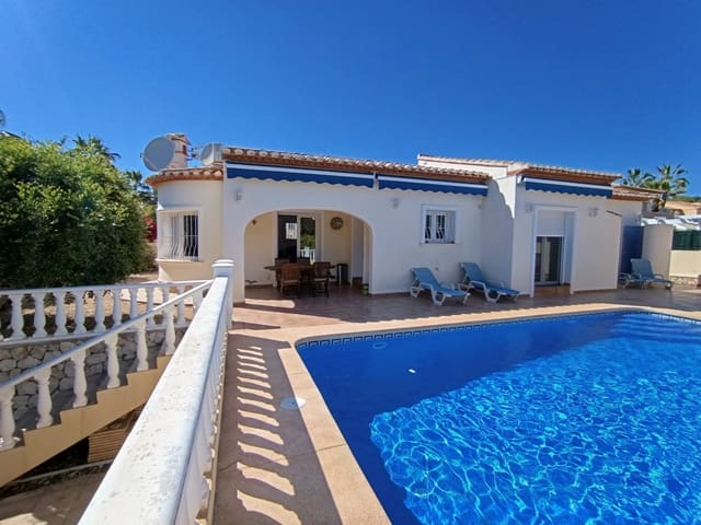 4 slaapkamer Villa te koop in Pinar del Advocat - Cometa, Teulada-Moraira met zwembad garage - € 625.000 (Ref: 9449282)