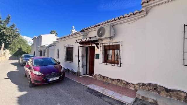 2 soverom Rekkehus til salgs i Moraira - € 380 000 (Ref: 9449283)