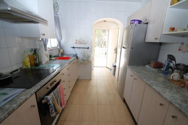 5 soverom Rekkehus til salgs i Moraira, Teulada-Moraira med svømmebasseng - € 380 000 (Ref: 9449284)