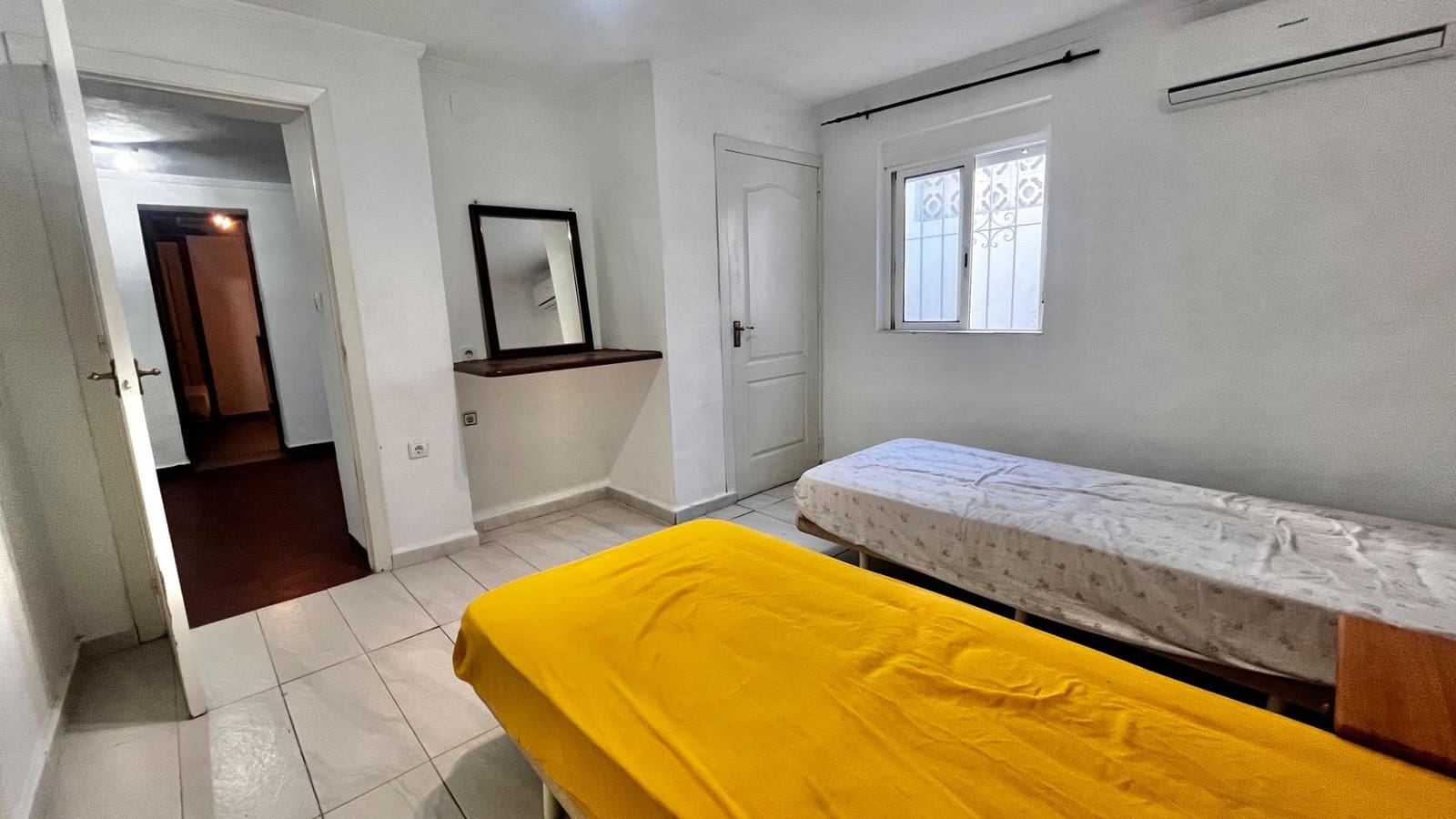 5 soverom Rekkehus til salgs i Moraira med svømmebasseng - € 380 000 (Ref: 9449284)