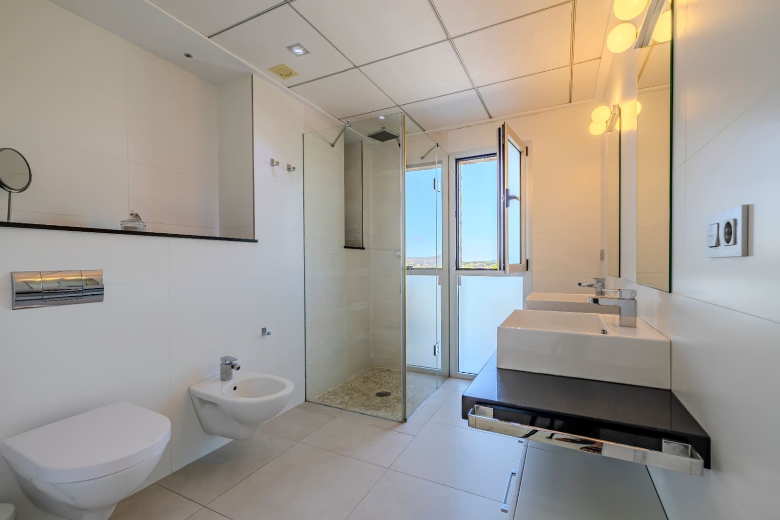 5 sypialnia Willa na sprzedaż w Javea / Xabia z basenem garażem - 1 695 000 € (Ref: 9449285)