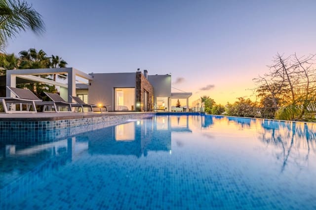 5 sypialnia Willa na sprzedaż w Javea / Xàbia z basenem garażem - 1 695 000 € (Ref: 9449285)