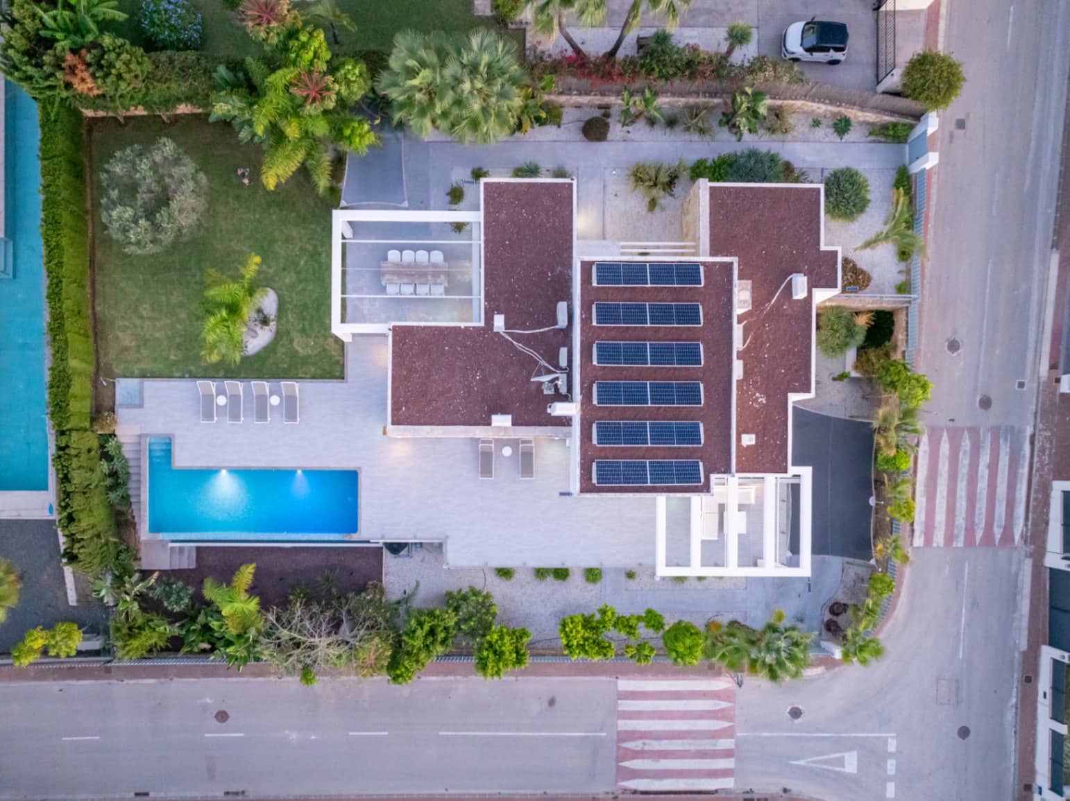 5 sypialnia Willa na sprzedaż w Javea / Xabia z basenem garażem - 1 695 000 € (Ref: 9449285)