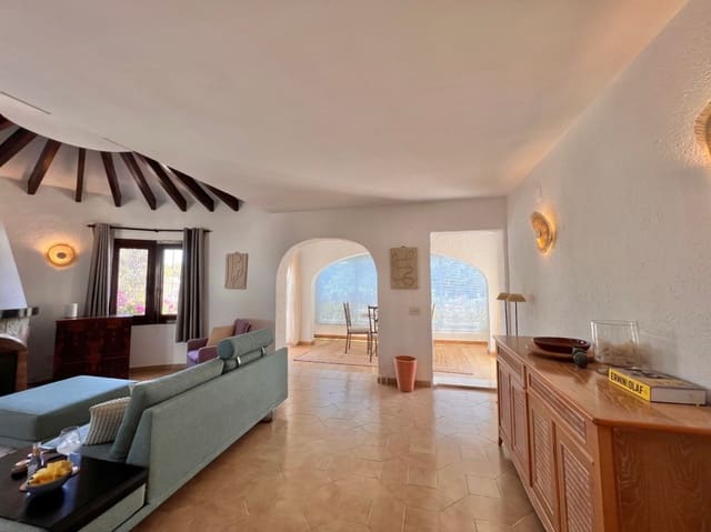 3 soverom Villa til salgs i Moraira, Teulada-Moraira med svømmebasseng - € 635 000 (Ref: 9503243)