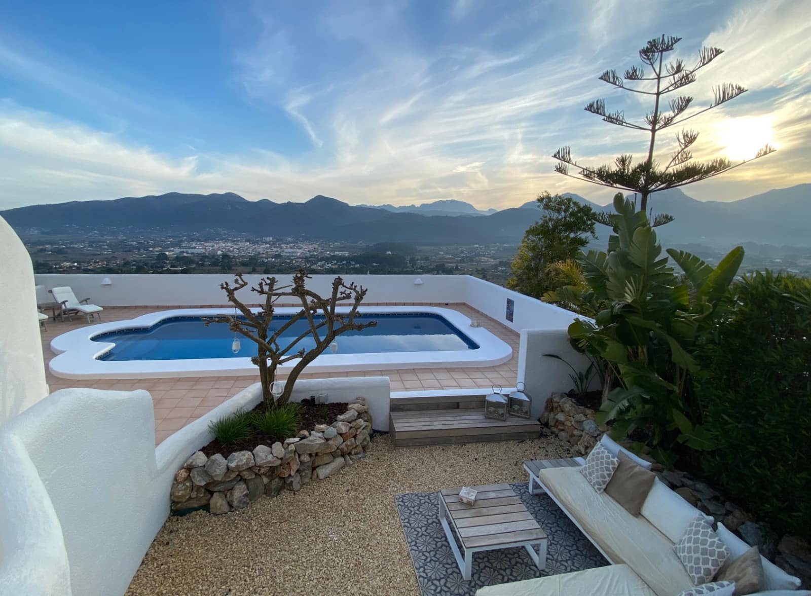 3 Zimmer Villa zu verkaufen in Jalon / Xalo mit Garage - 585.000 € (Ref: 9525581)