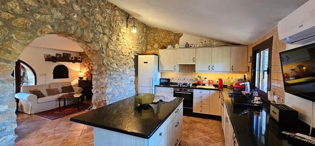 3 makuuhuone Maalaistalo myytävänä paikassa Benissa mukana uima-altaan 
autotalli - 630 000 € (Ref: 9542644)