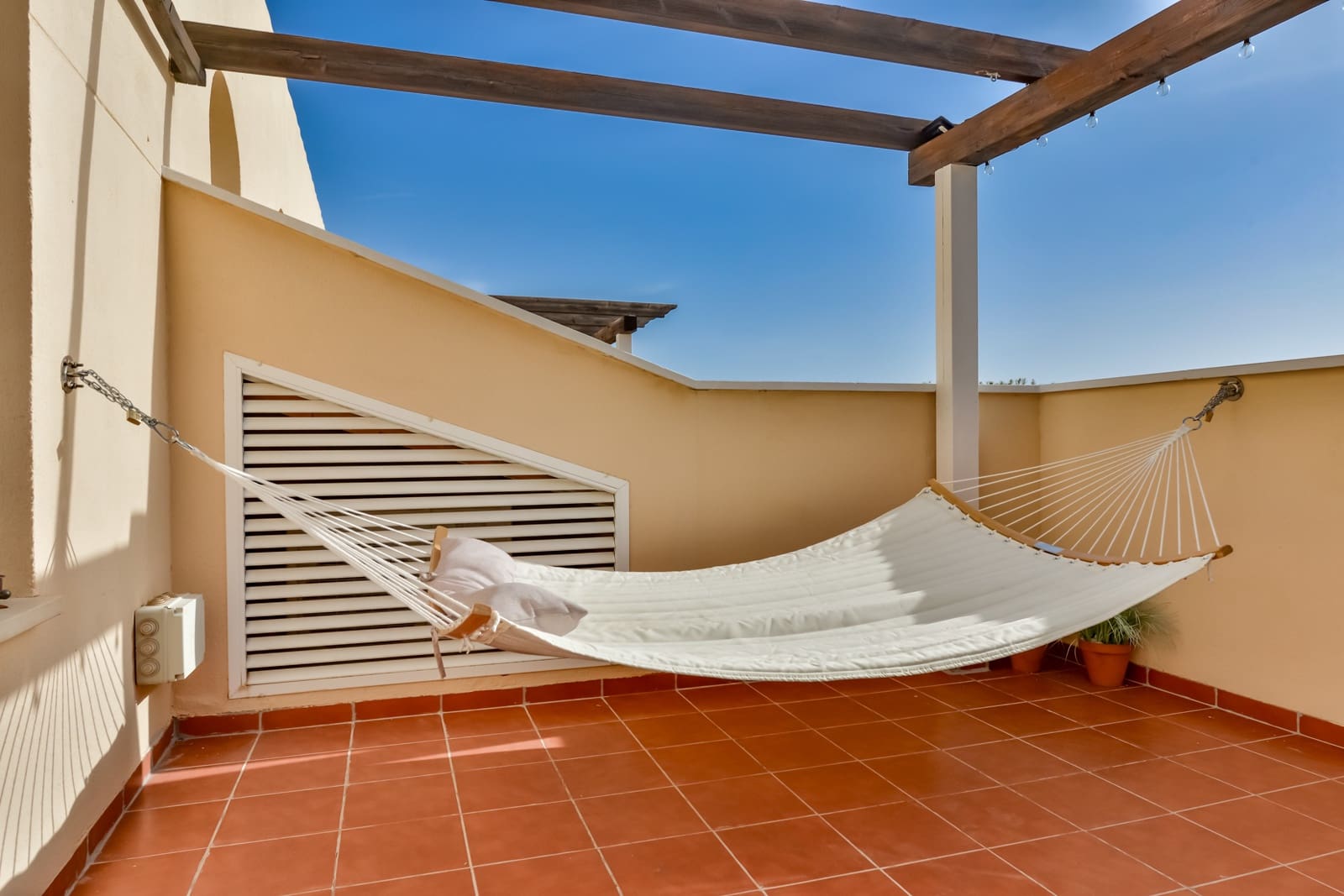 Apartamento de 3 habitaciones en Altea en venta con piscina garaje - 440.000 € (Ref: 9542646)