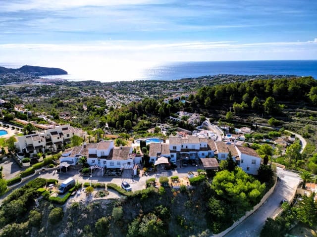2 soveværelse Rækkehus til salg i Benimeit - Tabaira, Teulada-Moraira med swimmingpool garage - € 365.000 (Ref: 9566435)