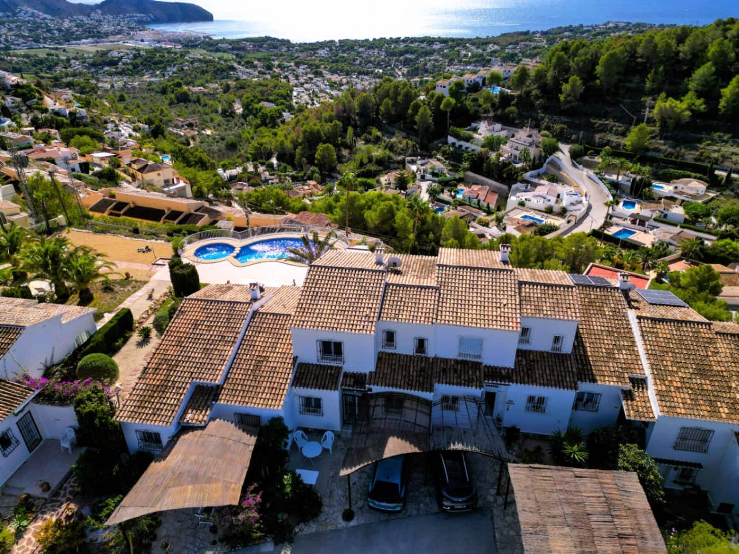 2 soveværelse Rækkehus til salg i Moraira med swimmingpool garage - € 365.000 (Ref: 9566435)