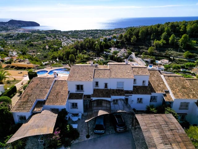 2 soveværelse Rækkehus til salg i Benimeit - Tabaira, Teulada-Moraira med swimmingpool garage - € 365.000 (Ref: 9566435)