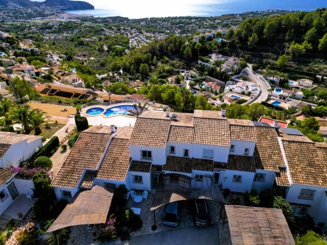2 soveværelse Rækkehus til salg i Benimeit - Tabaira, Teulada-Moraira med swimmingpool garage - € 365.000 (Ref: 9566435)