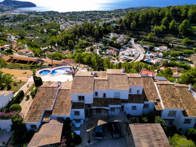 2 soveværelse Rækkehus til salg i Benimeit - Tabaira, Teulada-Moraira med swimmingpool garage - € 365.000 (Ref: 9566435)