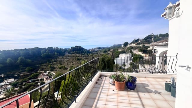 2 soveværelse Rækkehus til salg i Benimeit - Tabaira, Teulada-Moraira med swimmingpool garage - € 365.000 (Ref: 9566435)