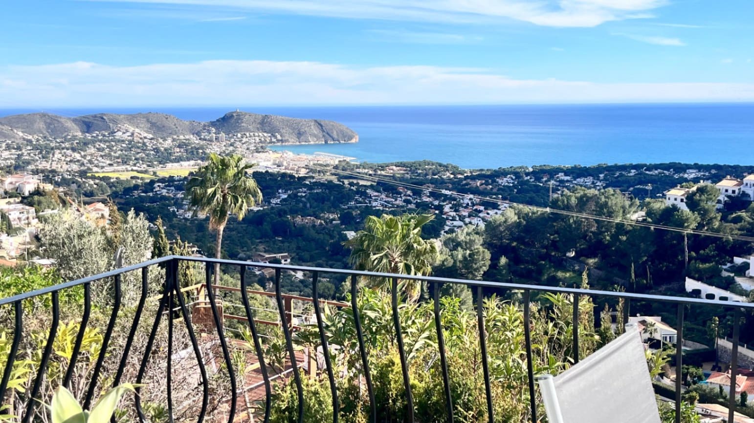 2 bedroom Terraced Villa for sale in Moraira with pool garage - € 365,000 (Ref: 9566435)