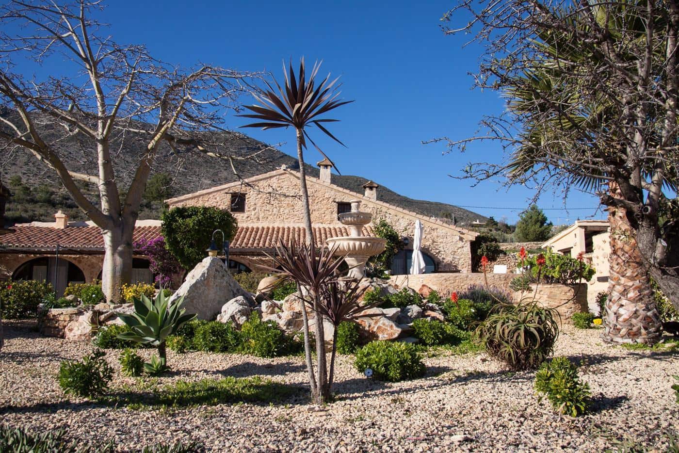 6 bedroom Finca/Country House for sale in Benissa with pool garage - € 1,390,000 (Ref: 9936837)