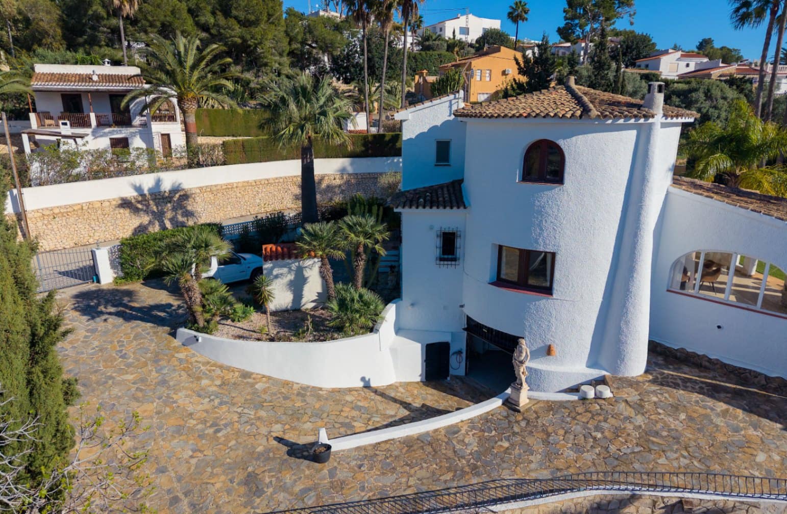 3 makuuhuone Huvila myytävänä paikassa Moraira mukana uima-altaan 
autotalli - 750 000 € (Ref: 9950737)