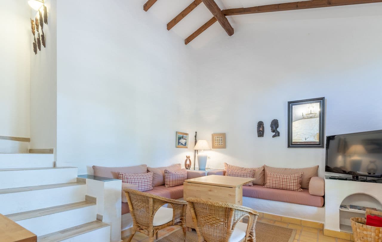 8 soveværelse Finca/Landehus til salg i Moraira med swimmingpool garage - € 1.600.000 (Ref: 9950741)