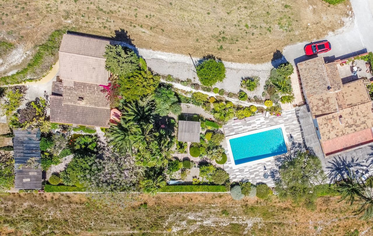 8 soveværelse Finca/Landehus til salg i Moraira med swimmingpool garage - € 1.600.000 (Ref: 9950741)