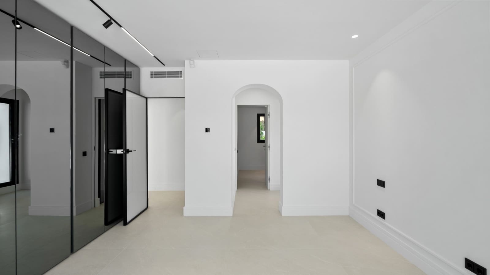 4 soveværelse Villa til salg i Moraira med garage - € 2.850.000 (Ref: 9950742)