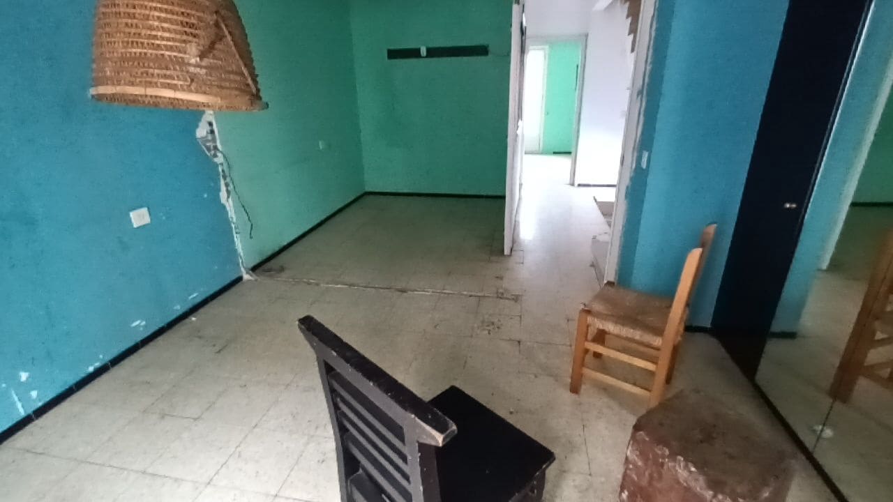 5 bedroom Apartment for sale in L'Estartit - € 280,000 (Ref: 10010349)
