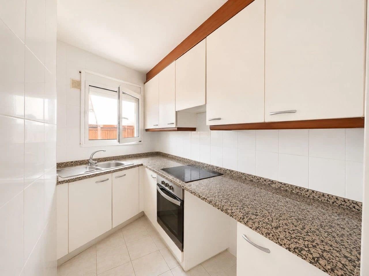 2 bedroom Apartment for sale in Torroella de Montgri - € 129,000 (Ref: 10017070)