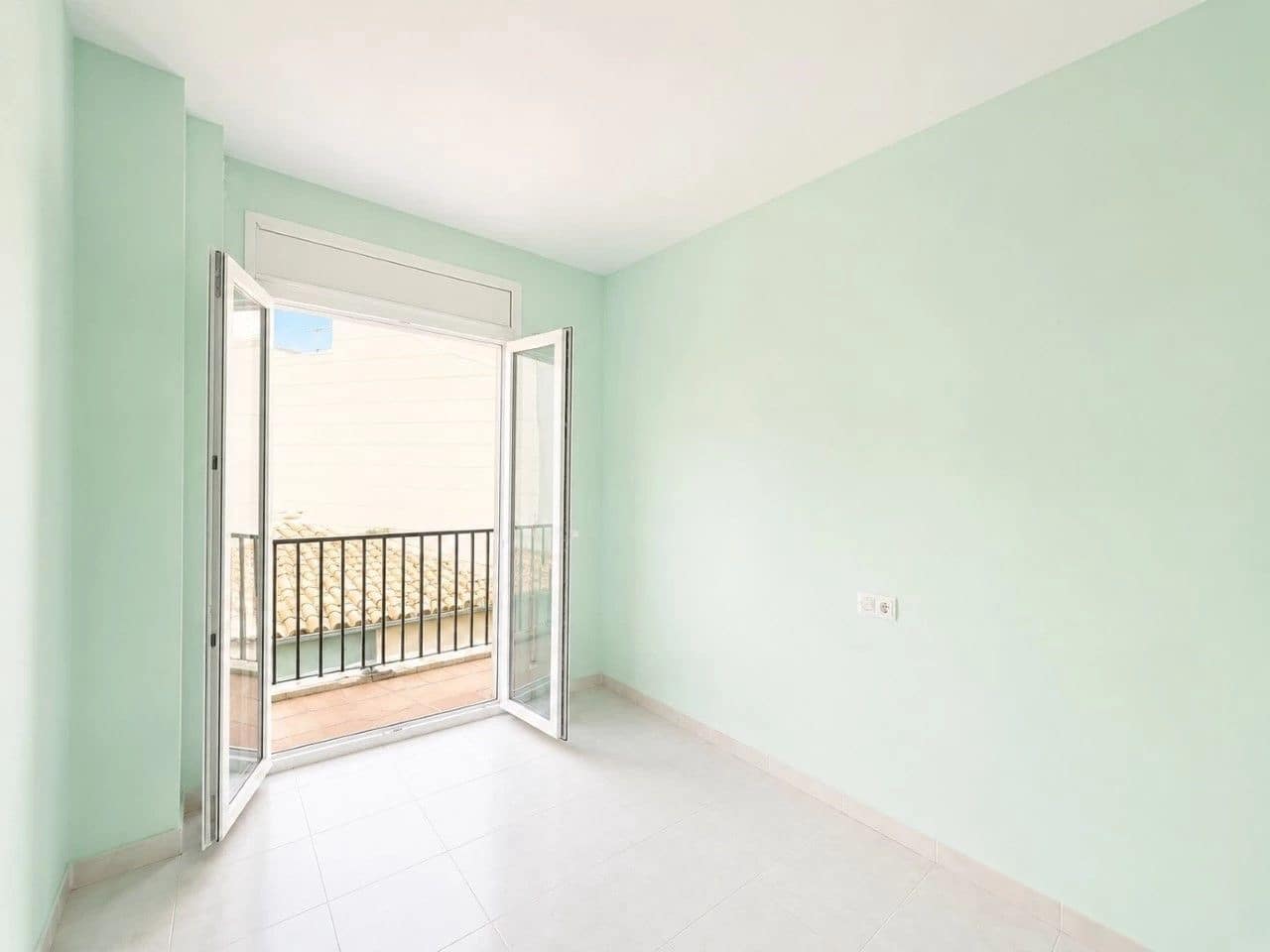 2 bedroom Apartment for sale in Torroella de Montgri - € 129,000 (Ref: 10017070)