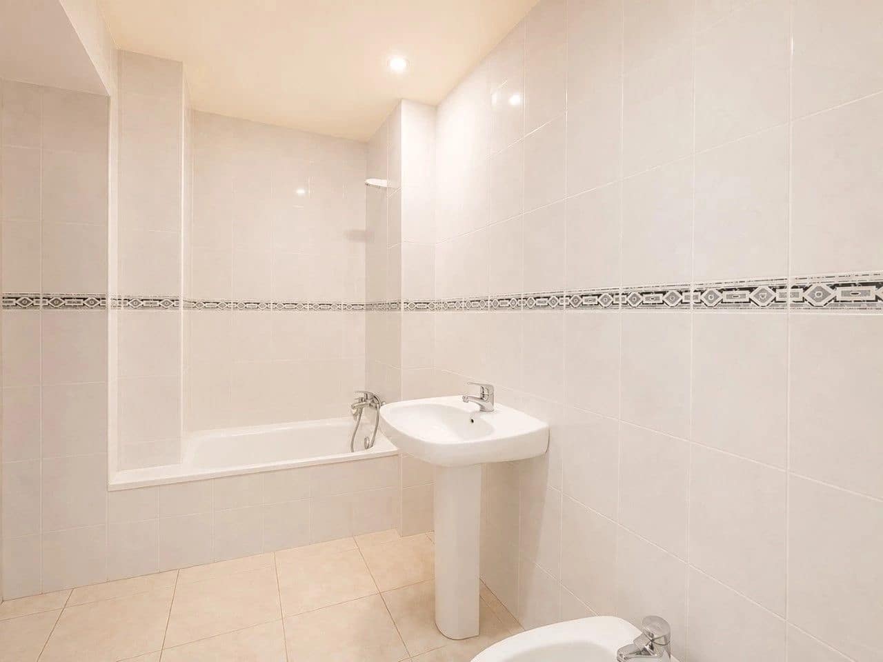 2 bedroom Apartment for sale in Torroella de Montgri - € 129,000 (Ref: 10017070)