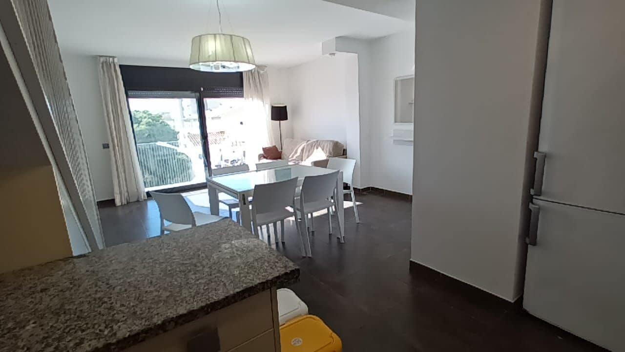 4 slaapkamer Appartement te koop in L'Estartit met zwembad garage - € 425.000 (Ref: 10108936)