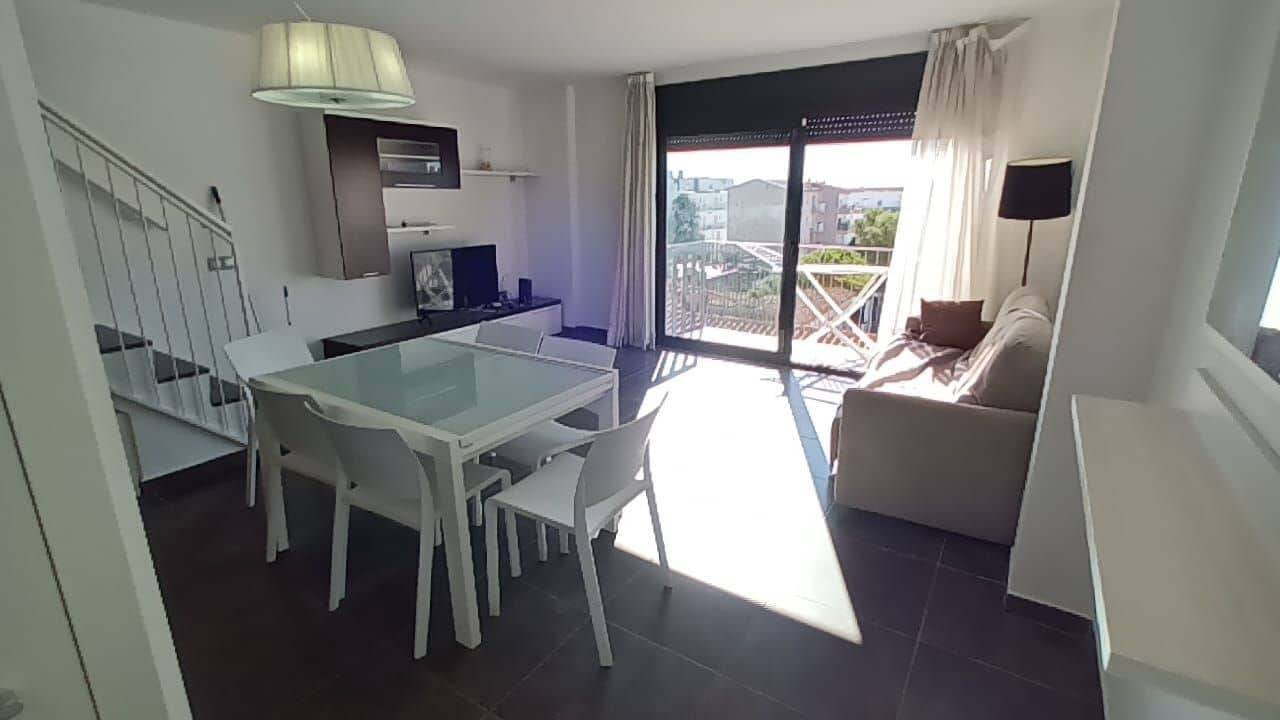 4 slaapkamer Appartement te koop in L'Estartit met zwembad garage - € 425.000 (Ref: 10108936)