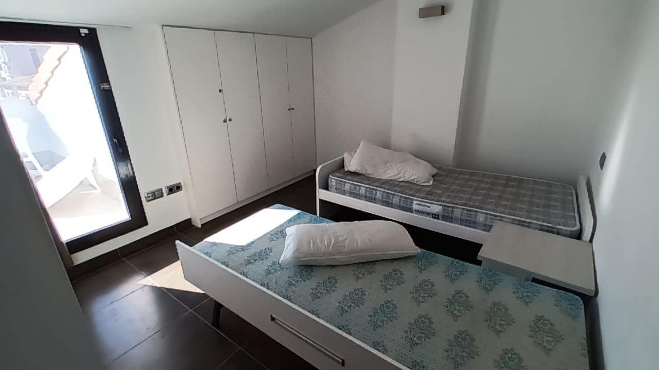 4 slaapkamer Appartement te koop in L'Estartit met zwembad garage - € 425.000 (Ref: 10108936)