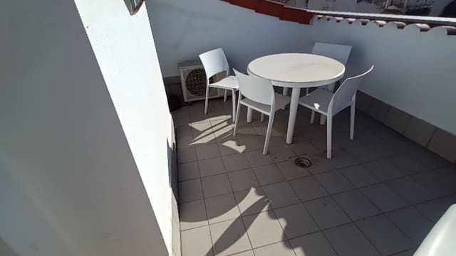 4 slaapkamer Appartement te koop in L'Estartit, Torroella de Montgrí met zwembad garage - € 425.000 (Ref: 10108936)