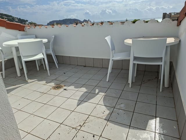 4 bedroom Apartment for sale in L'Estartit, Torroella de Montgrí with pool garage - € 425,000 (Ref: 10108936)