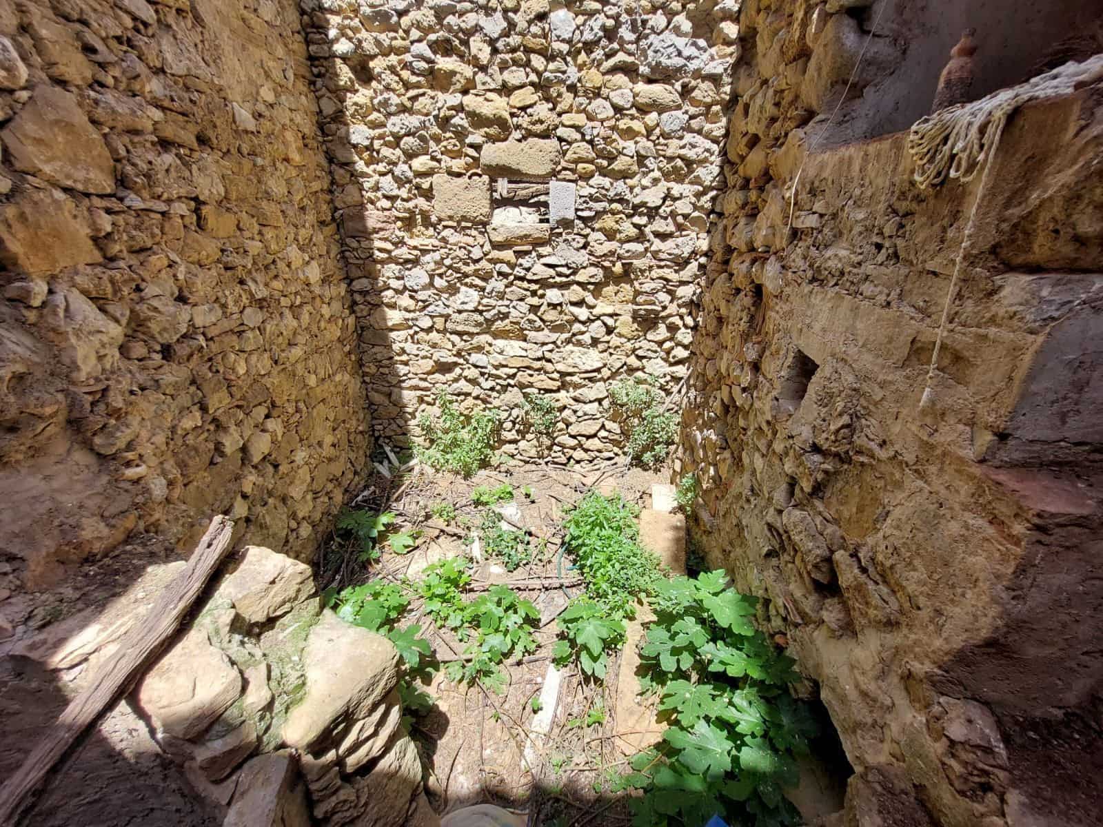 10 Zimmer Villa zu verkaufen in Torroella de Montgri - 220.000 € (Ref: 4884557)