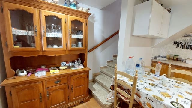 4 bedroom Villa for sale in L'Estartit, Torroella de Montgrí - € 189,000 (Ref: 6447998)