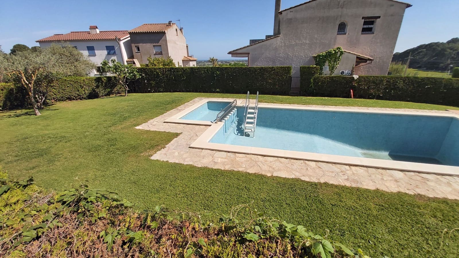 2 soveværelse Villa til salg i L'Estartit med swimmingpool garage - € 275.000 (Ref: 7614373)