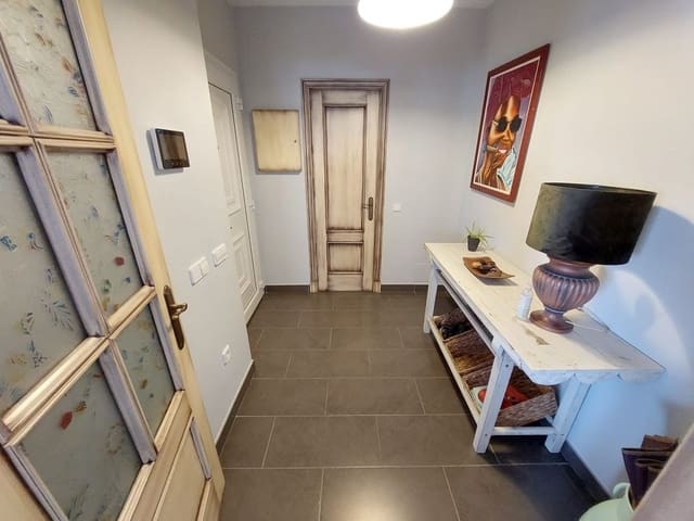 4 sypialnia Willa na sprzedaż w L'Estartit, Torroella de Montgrí z basenem garażem - 620 000 € (Ref: 7681560)