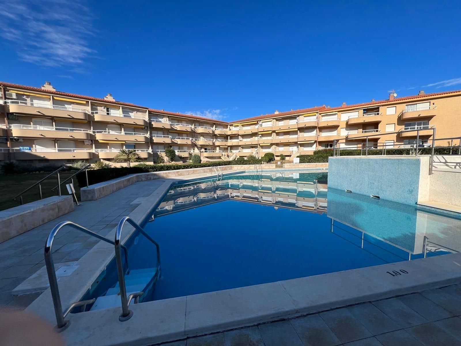 2 soveværelse Lejlighed til salg i L'Estartit med swimmingpool garage - € 275.000 (Ref: 8117194)