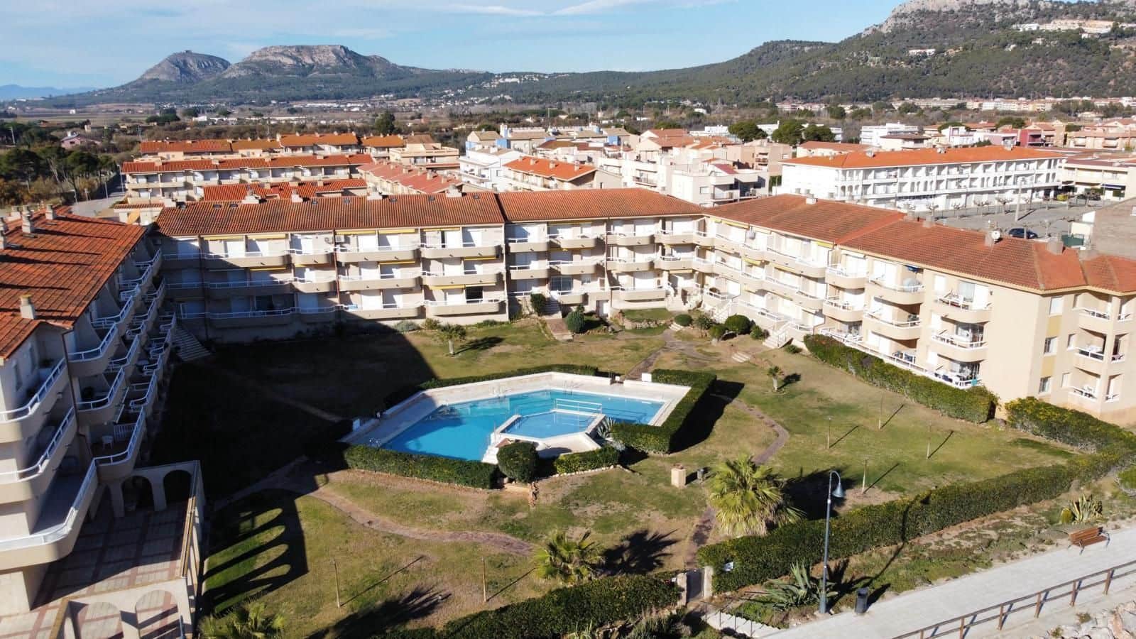 2 soveværelse Lejlighed til salg i L'Estartit med swimmingpool garage - € 275.000 (Ref: 8117194)