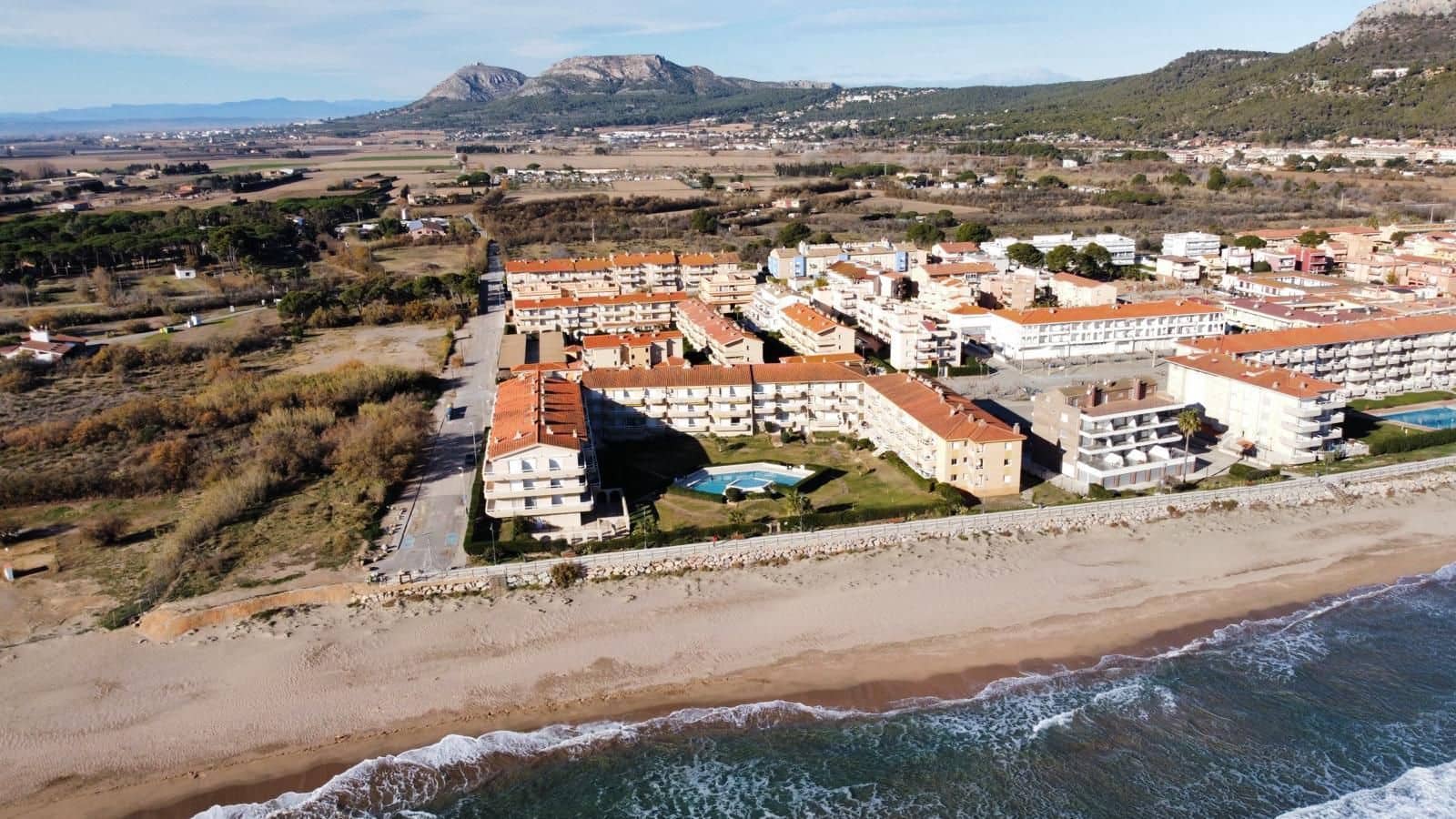 2 soveværelse Lejlighed til salg i L'Estartit med swimmingpool garage - € 275.000 (Ref: 8117194)