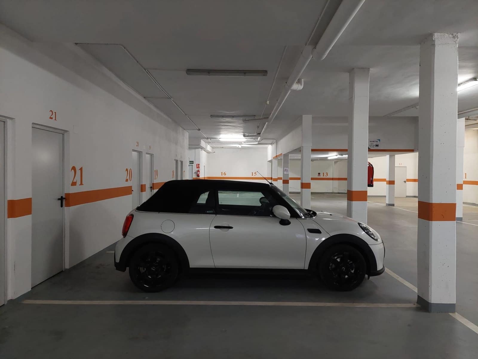 2 soveværelse Lejlighed til salg i L'Estartit med swimmingpool garage - € 275.000 (Ref: 8289053)