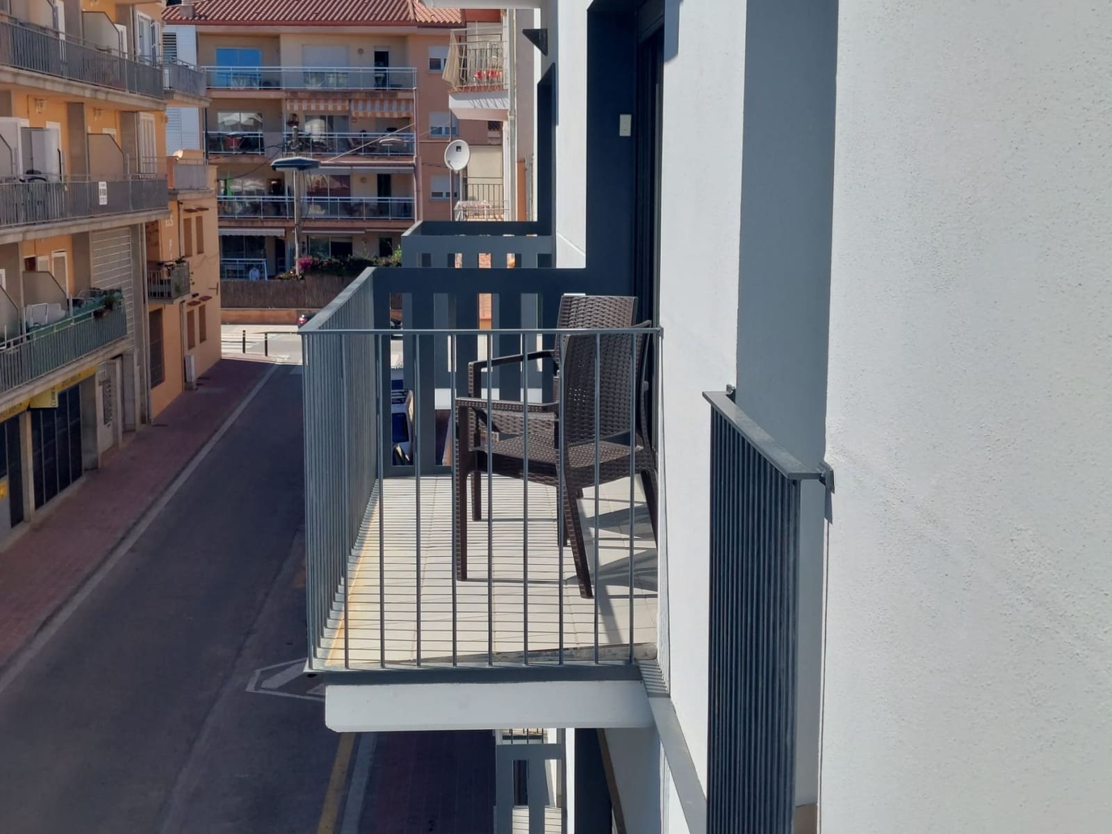 2 soveværelse Lejlighed til salg i L'Estartit med swimmingpool garage - € 275.000 (Ref: 8289053)