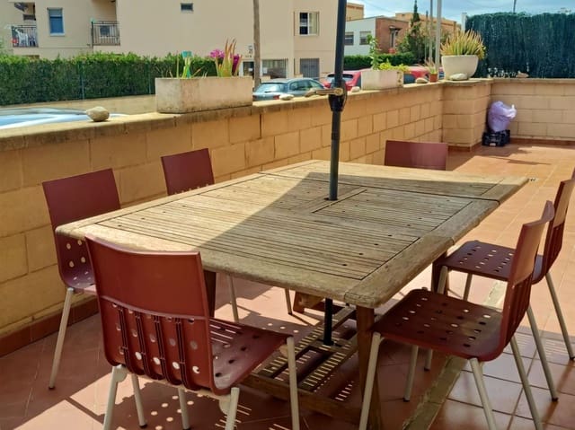 Apartamento de 2 habitaciones en L'Estartit, Torroella de Montgrí en venta con piscina garaje - 215.000 € (Ref: 8333336)