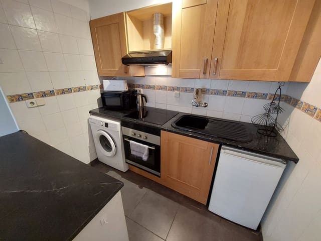 Apartamento de 2 habitaciones en L'Estartit, Torroella de Montgrí en venta - 145.000 € (Ref: 8936566)