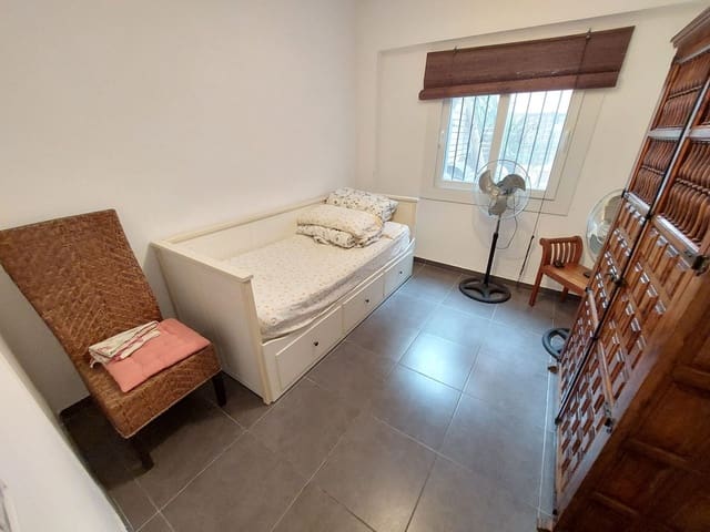 Apartamento de 2 habitaciones en L'Estartit, Torroella de Montgrí en venta - 145.000 € (Ref: 8936566)