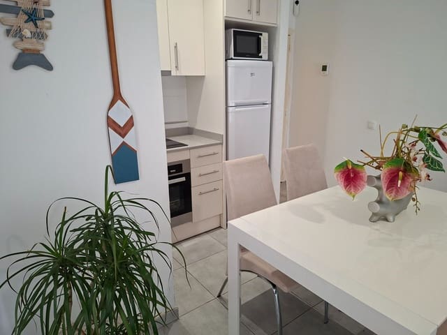 Apartamento de 3 habitaciones en L'Estartit, Torroella de Montgrí en venta - 195.000 € (Ref: 9382399)