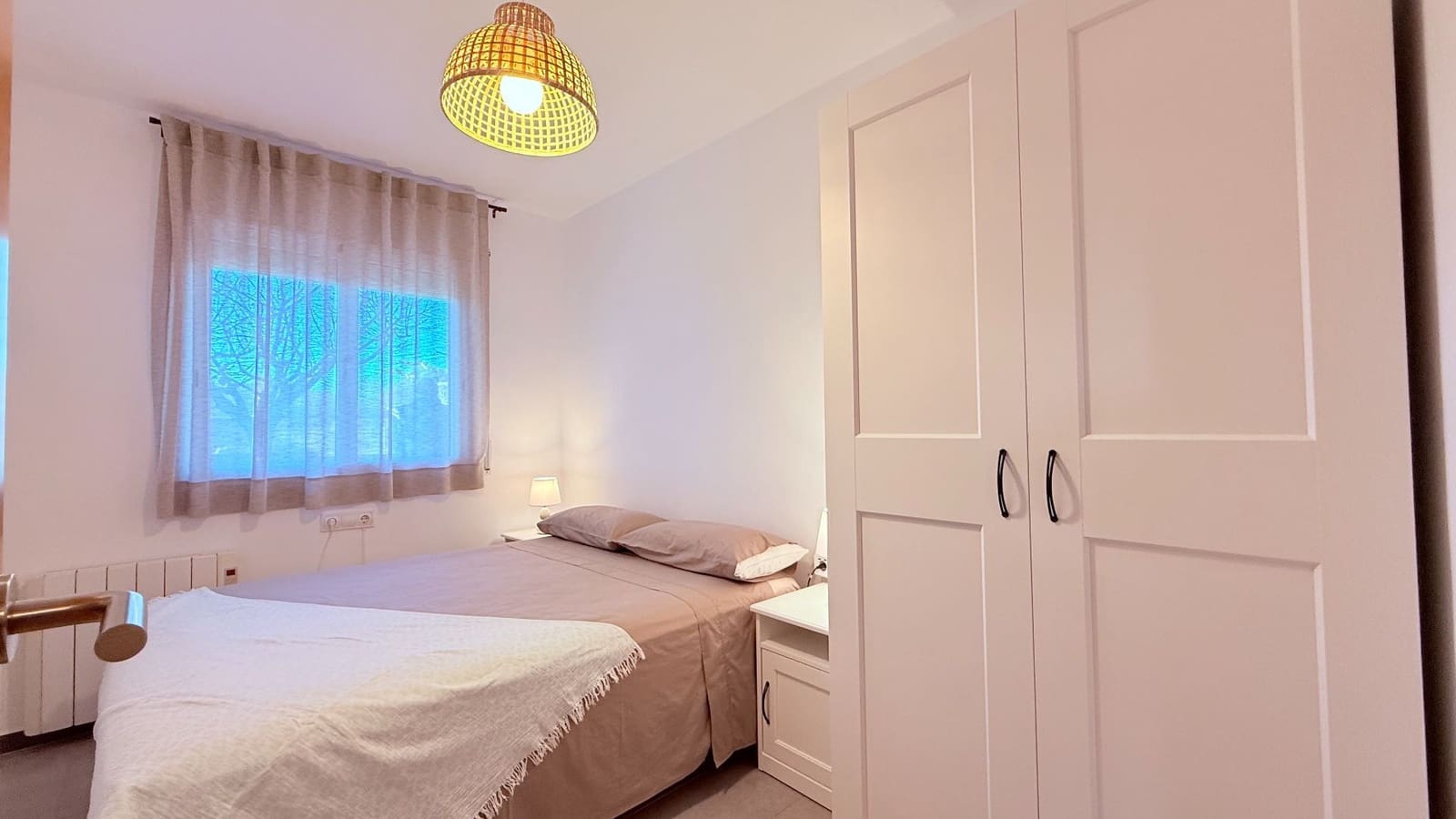 2 bedroom Apartment for sale in L'Estartit with pool garage - € 289,900 (Ref: 9530382)